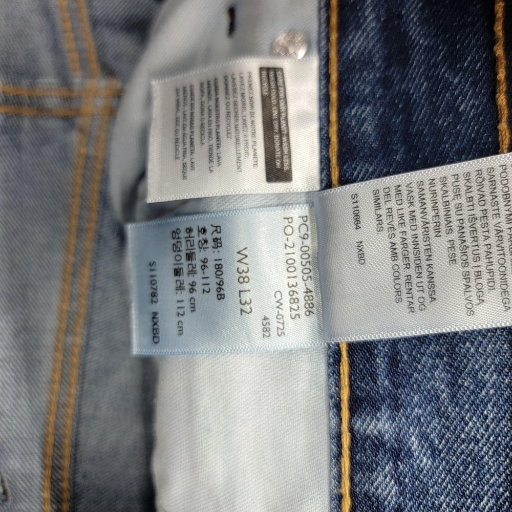 Levis 505 Jeans Mens 38x32 Blue Regular Fit Straight Leg Medium Wash Denim Pants - Picture 14 of 15